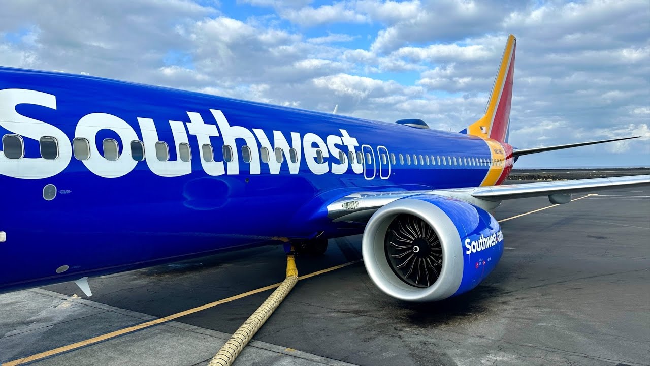 Flying SOUTHWEST AIRLINES in HAWAII: Success and Struggles