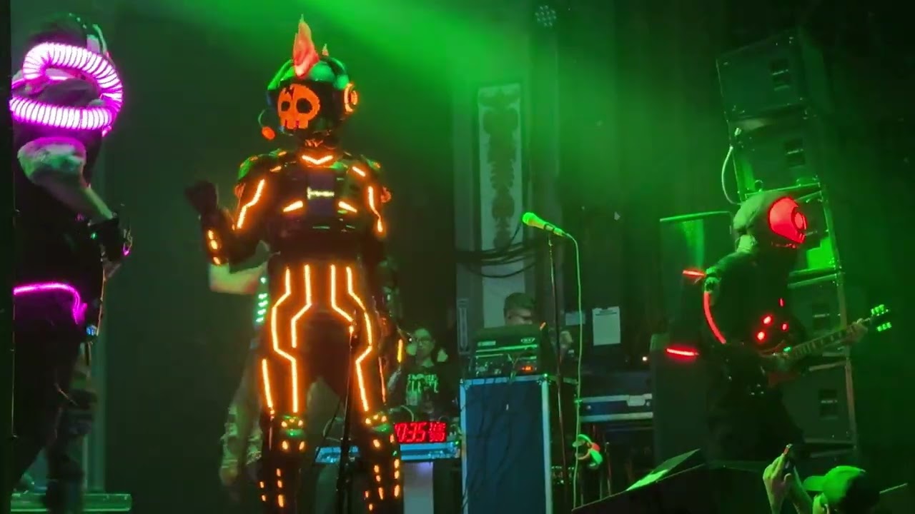 "Be Alone" | The Living Tombstone | Live 8/30/2025