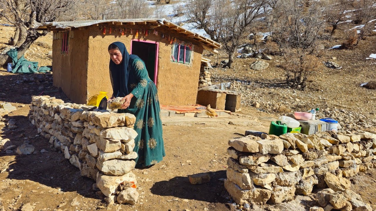 Hope in the Magical Cave and the Art of Nomadic Grandmothers: Building the Shelter Yard Project