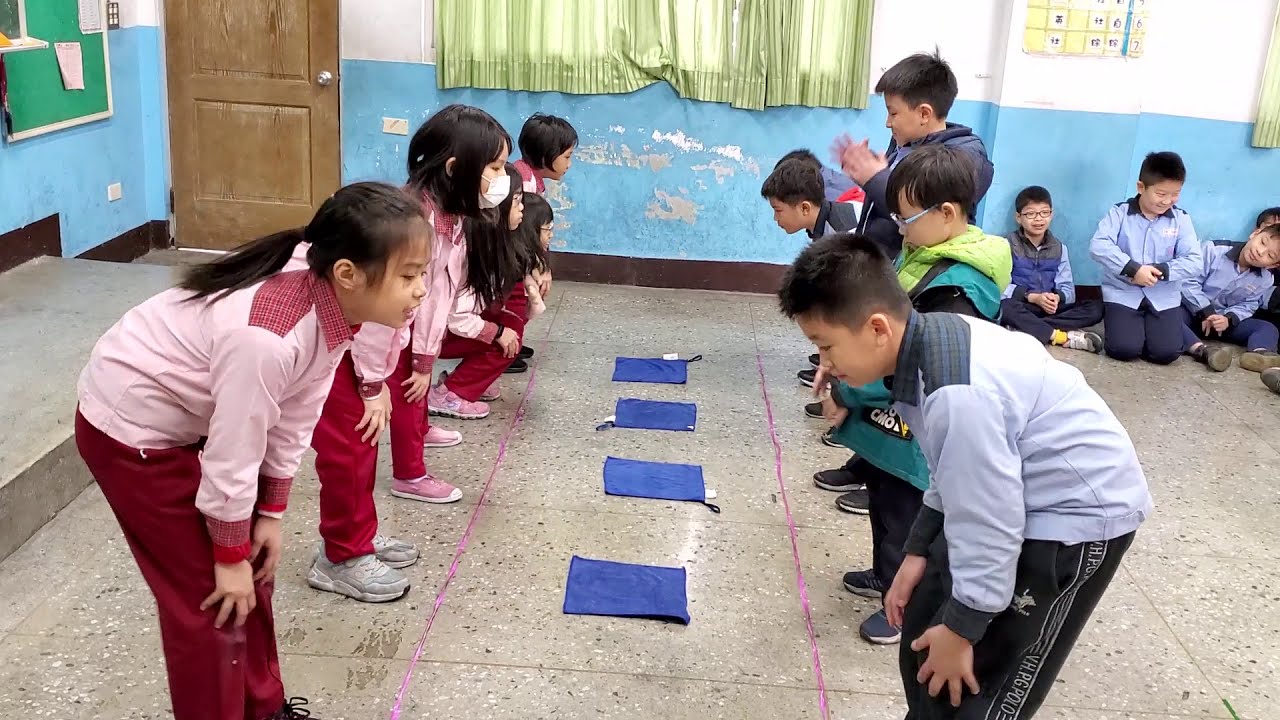 美麗老師團康教學：搶手帕（趣味反應遊戲）