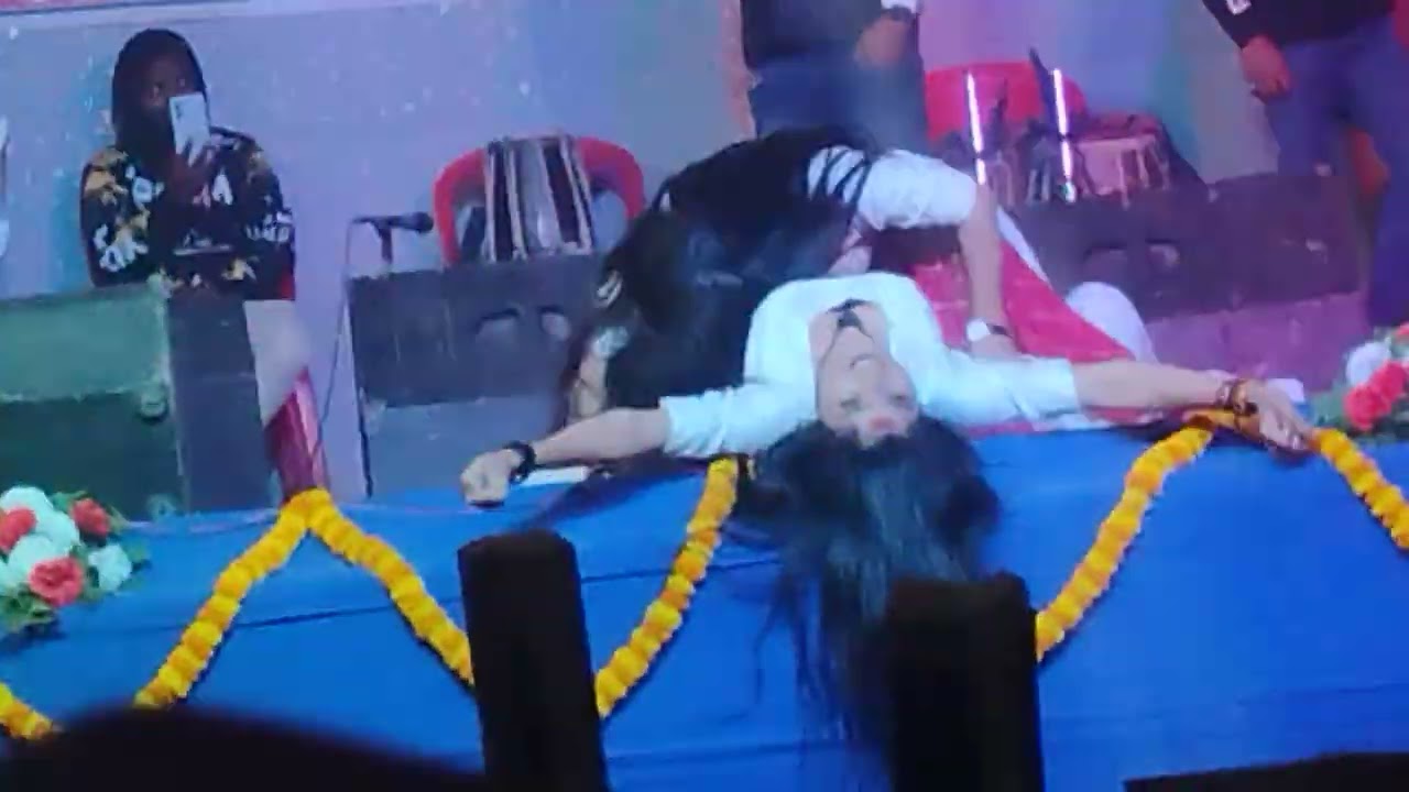 #pawarholakhalidhobijatimere #love #ekmotahathighumechala #comedy 