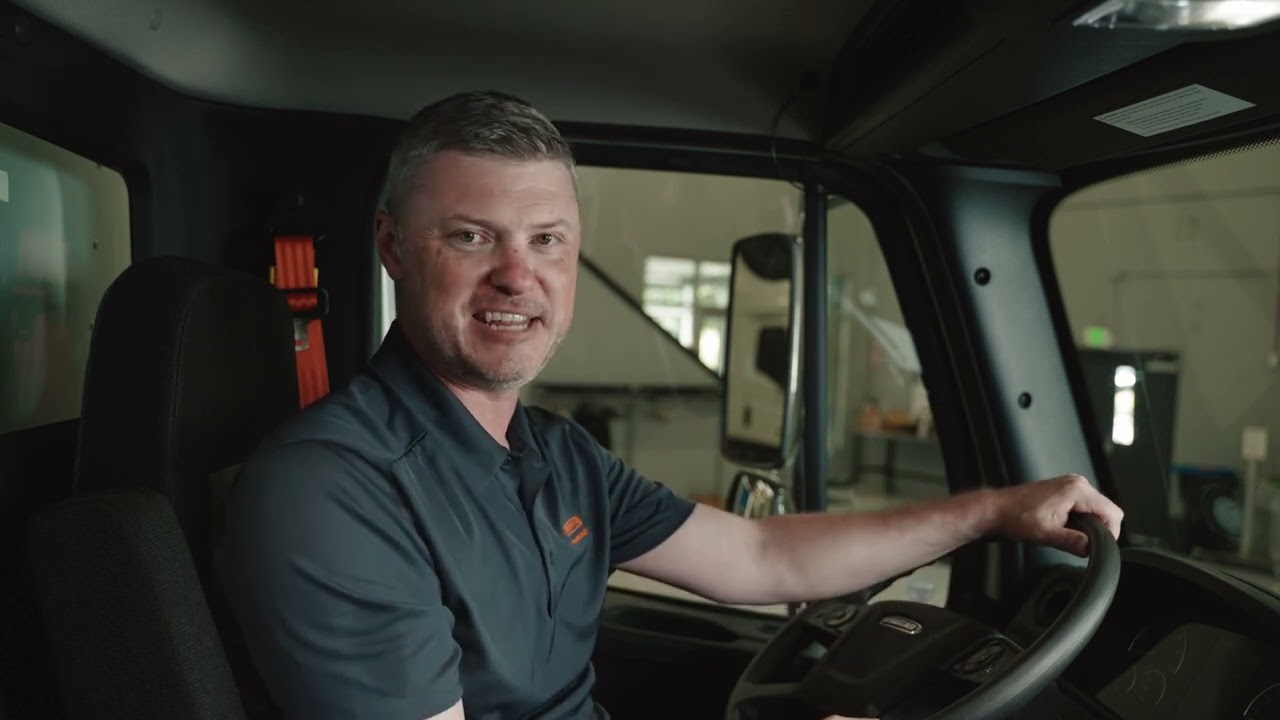 Freightliner Plus Series Walkaround - Daimler Trucks North America
