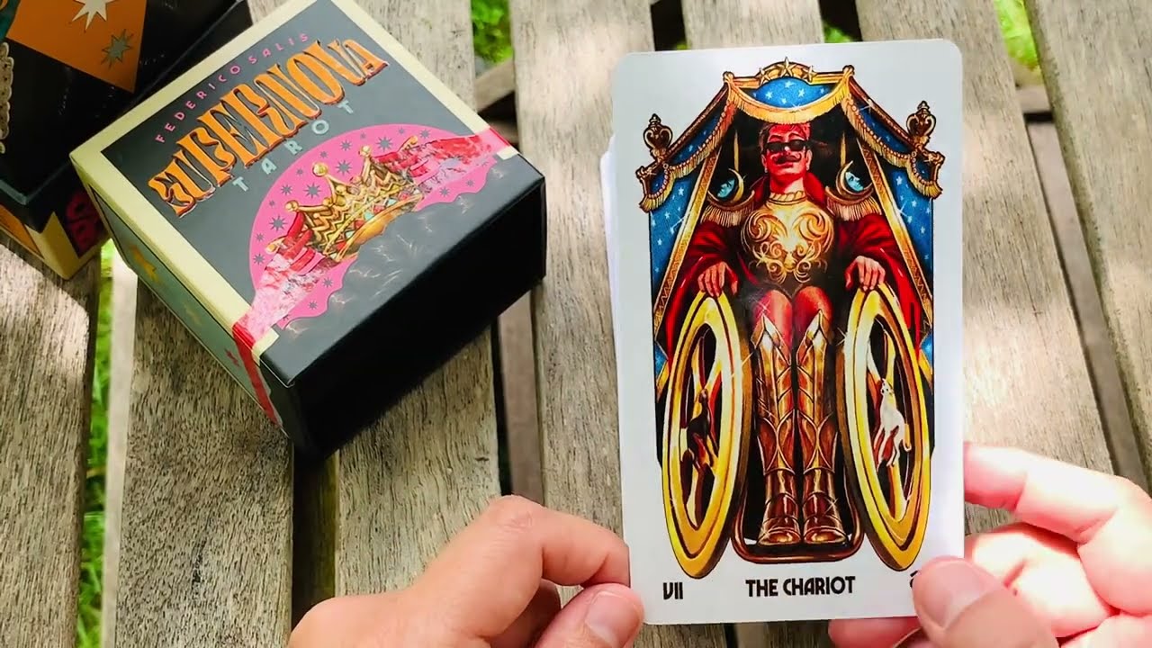 Lo Scarabeo Supernova Tarot unbox, flip through, review