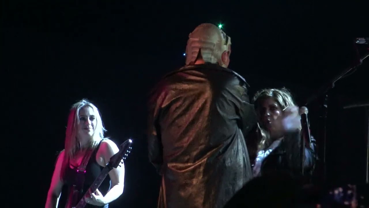 The Iron Maidens   Wasted Years La Riviera enero 2023 4K