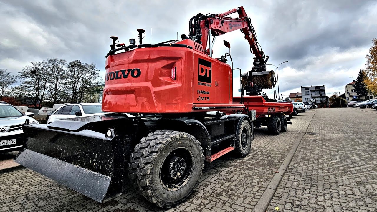 Porządkowanie budowy po jednym z etapów | Volvo EWR170E z Oilquick i przyczepą PK1 RCM 