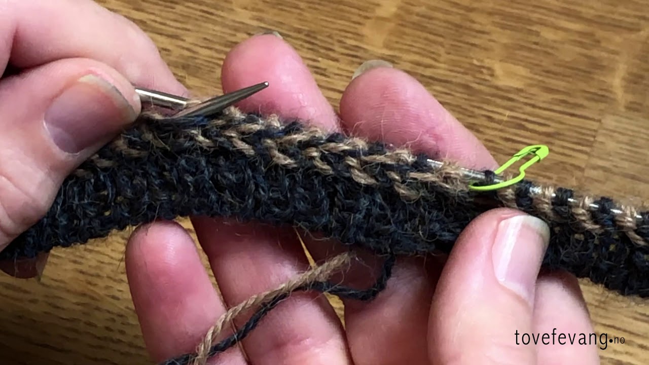 Strikke latvisk flette