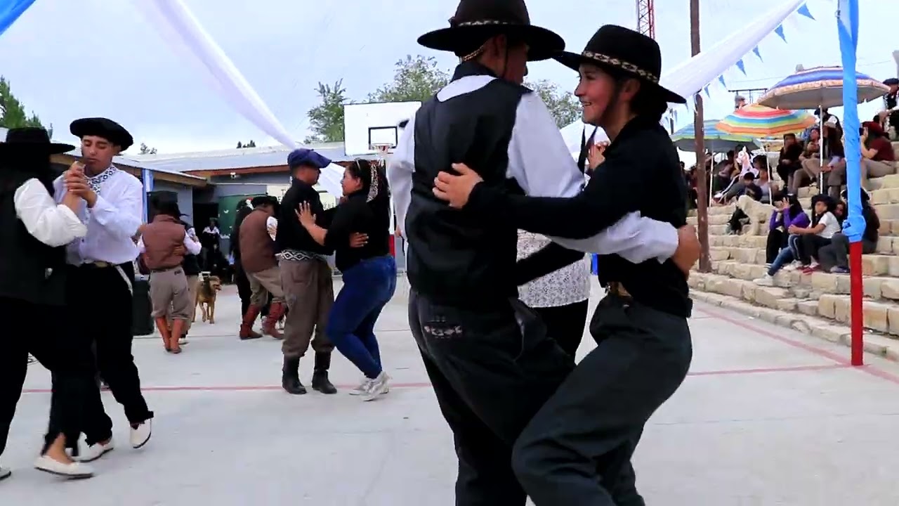 Latir Chamamecero - Festejos, dia de la Tradición