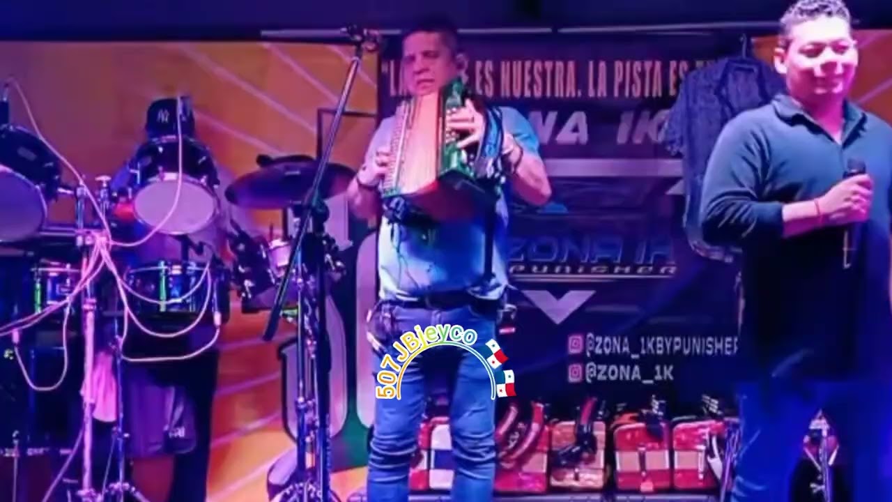 Homenaje para clesito lesly santamaria canta Cristian de león 