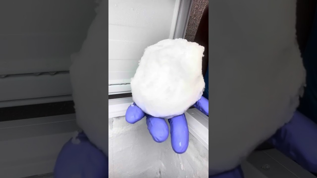 Freezer frost eating complète eat down 