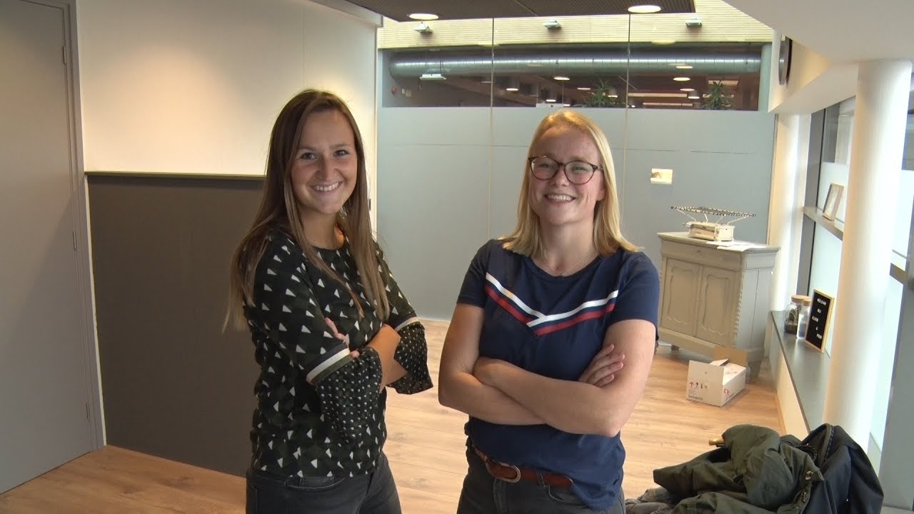 Mellanie (25) en Liza (25) beginnen eigen verloskundigenpraktijk