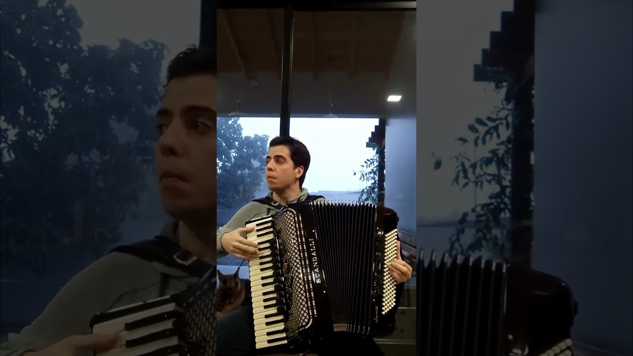 Acordes de Minh'alma ( de Albino Manique - interpretada por Álvaro Coser Pinto)