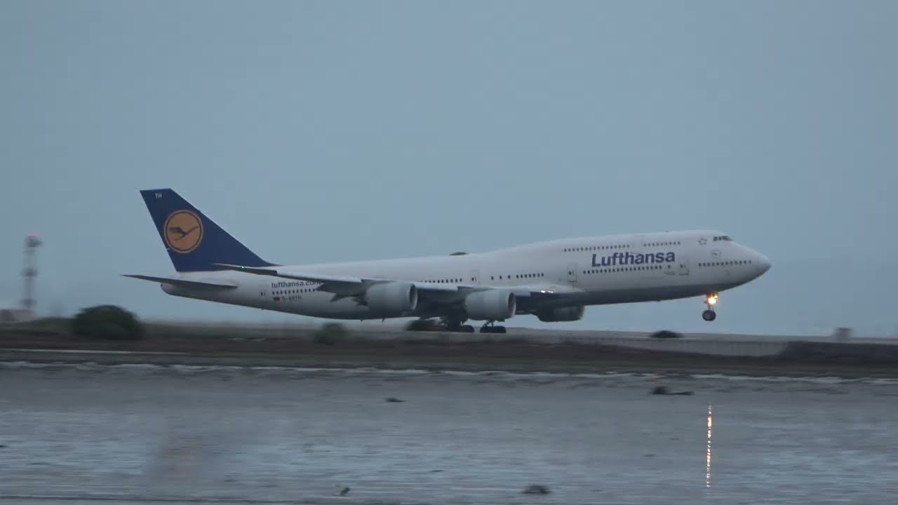 Lufthansa Boeing 747-8 Departing @SFOIntlAirport  during reverse ops.