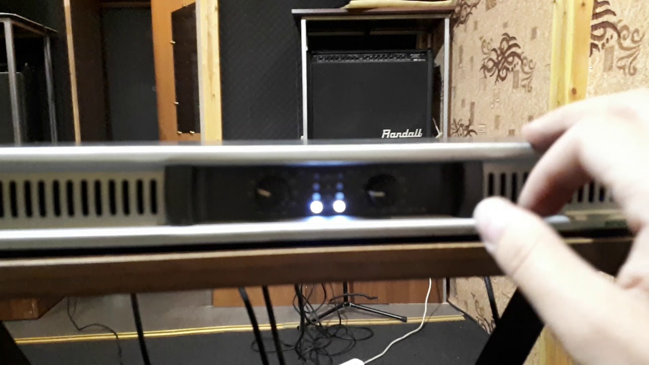 Behringer  EPQ900 Europower