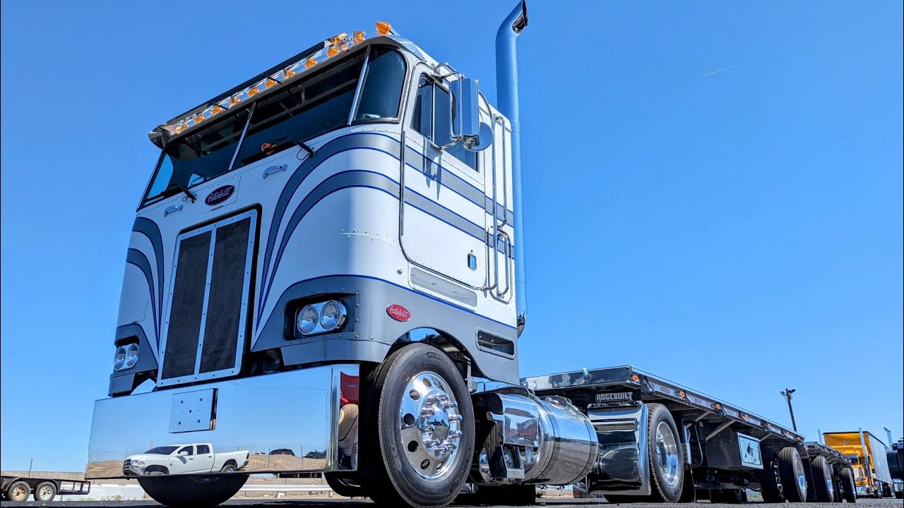 Super 🔥 Peterbilt 362 With Western Trailers Hay Doubles Walk-Around -- Chandler, AZ April 20th, 2024