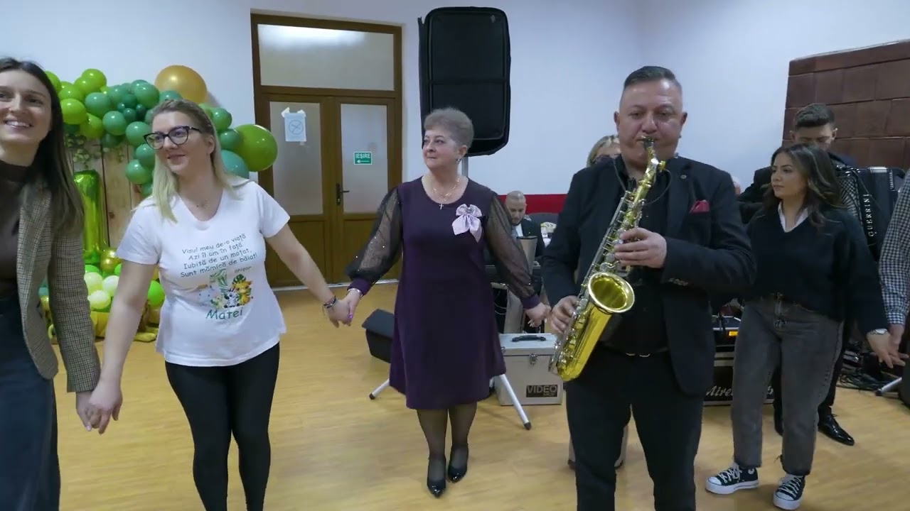 Super petrecere cu Mirela Petrean - live!