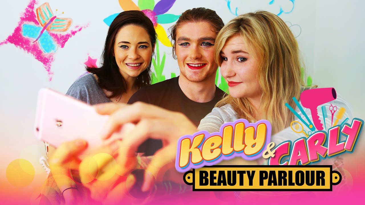 Kelly & Carly Vlogs : BEAUTY PARLOUR - DOING BABY DUCKS MAKEUP!