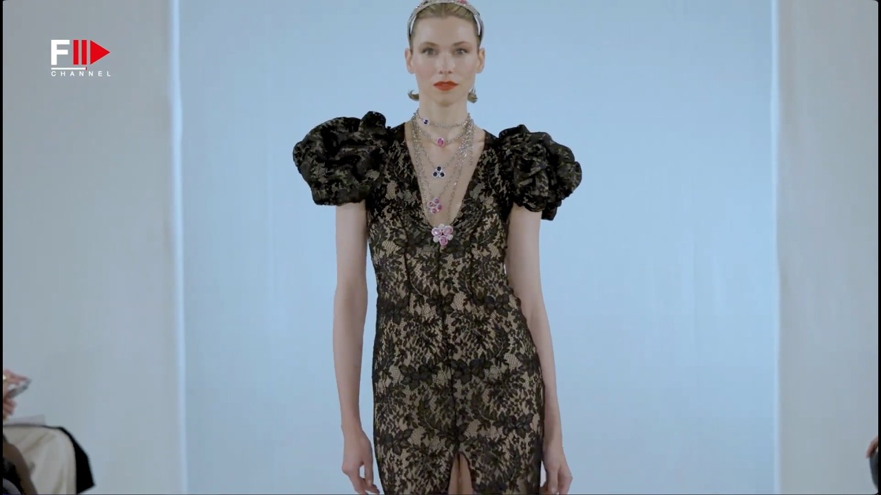 INCLOVER @Paris Couture SS2026 #bestlooks #paris #fashion #fashionshow #fashiontiktok #fashionweek