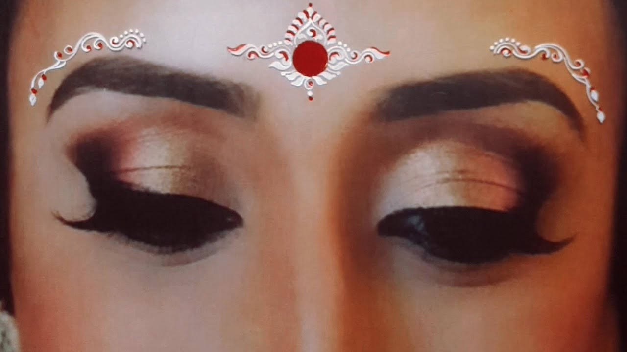 Этот красивый дизайн колки подойдет тем, кто любит стильные и легкие дизайны колки.