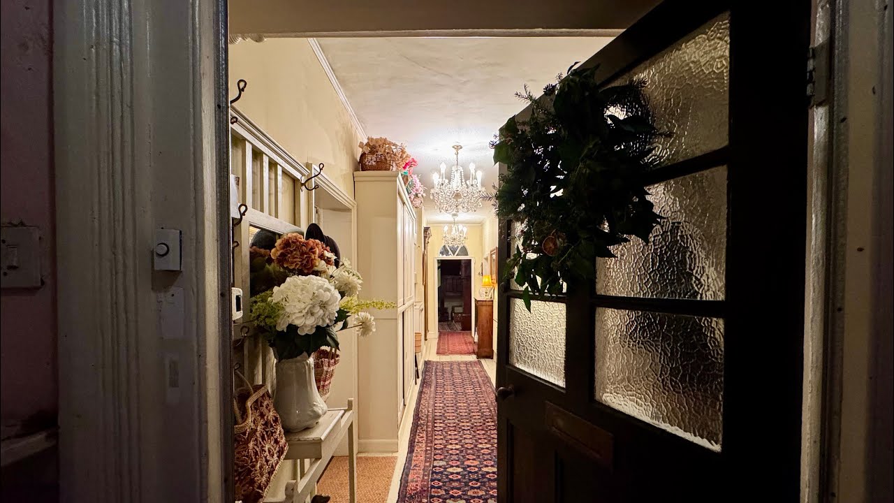 HOUSE TOUR AT Christmas | English Georgian Farmhouse Tour- Get Ready For Christmas #housetour