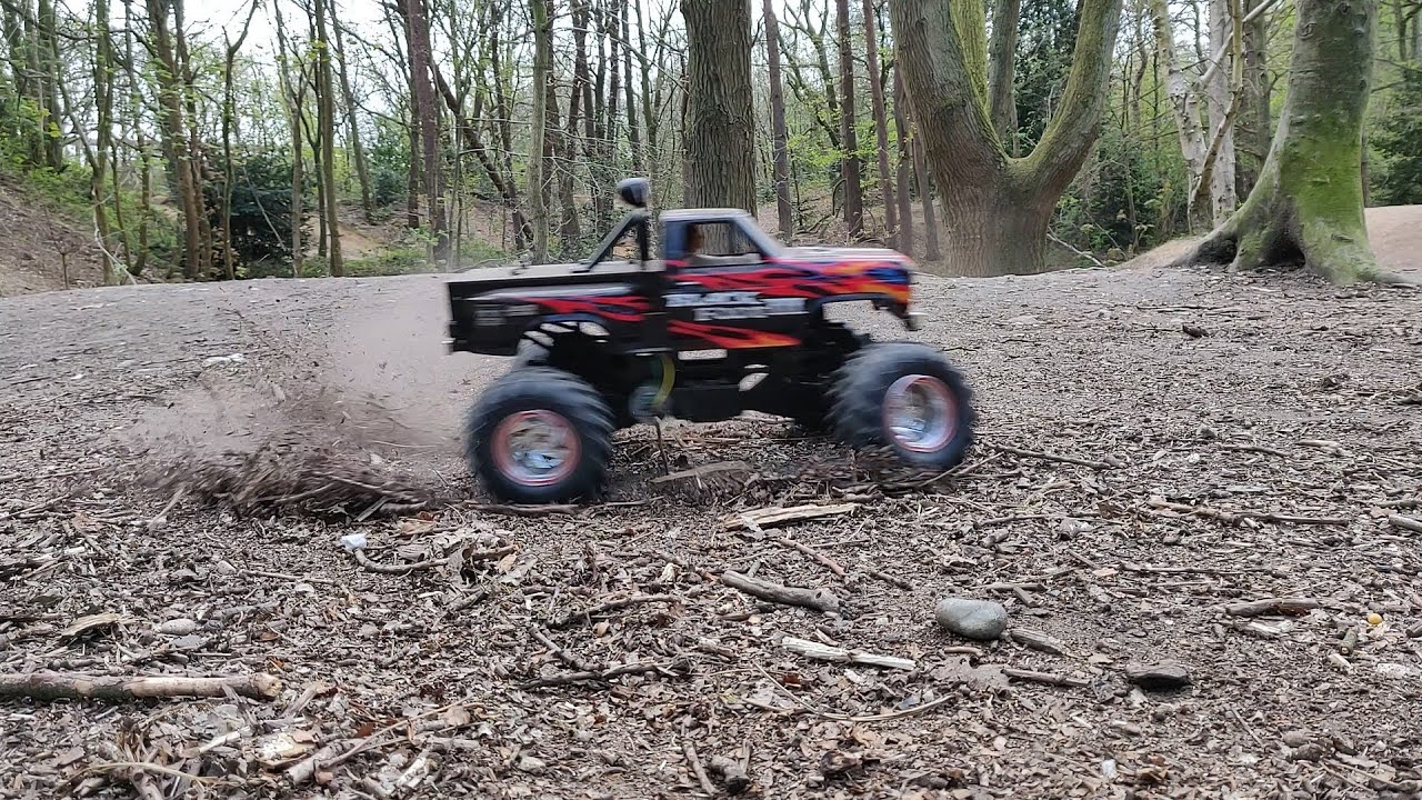 Tamiya Blackfoot III XB WT-01 - fully stock run before upgrades