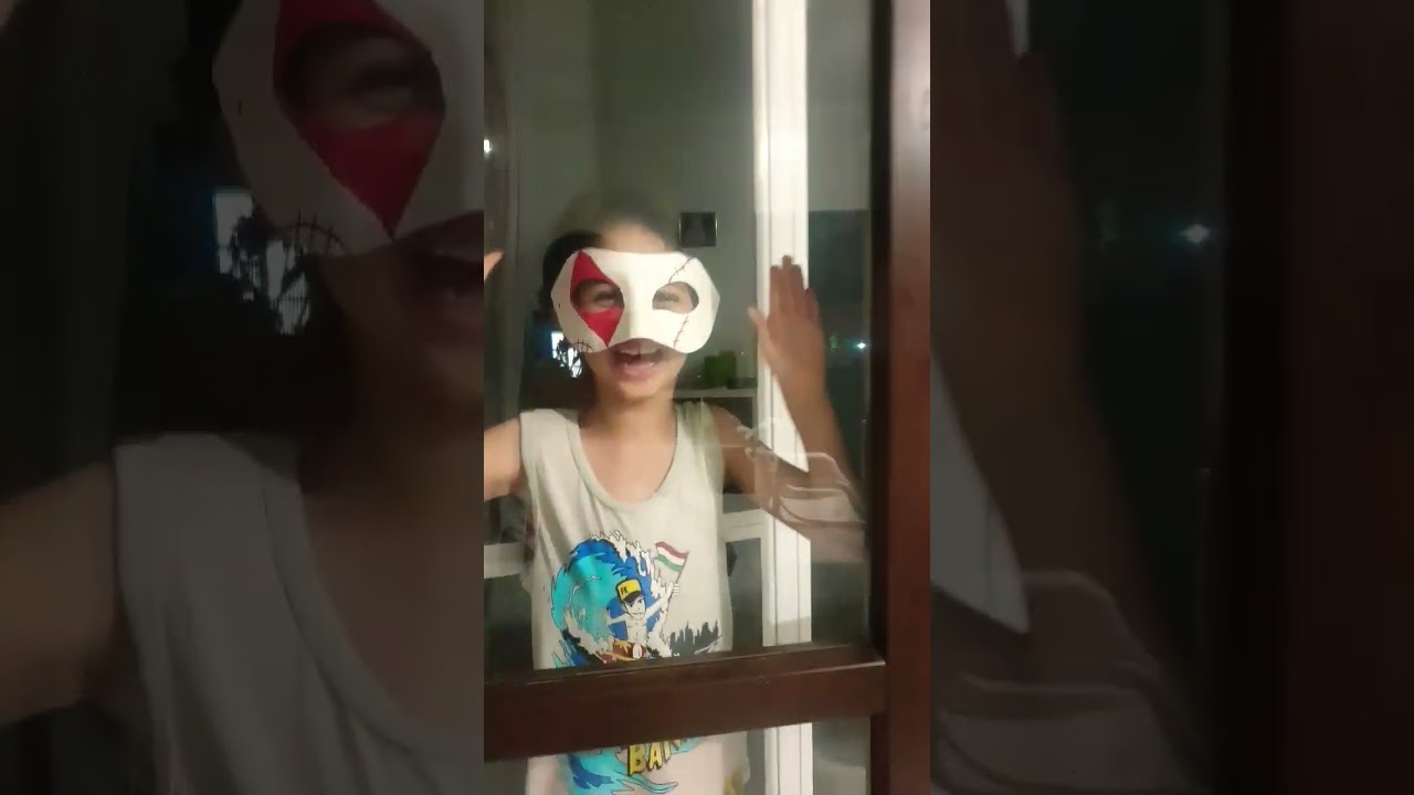 mio fratello quando vuol far ridere