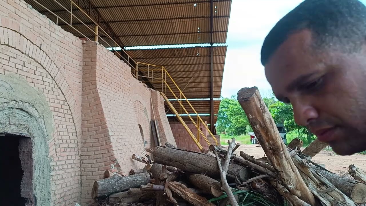 Parece até o inferno 😅