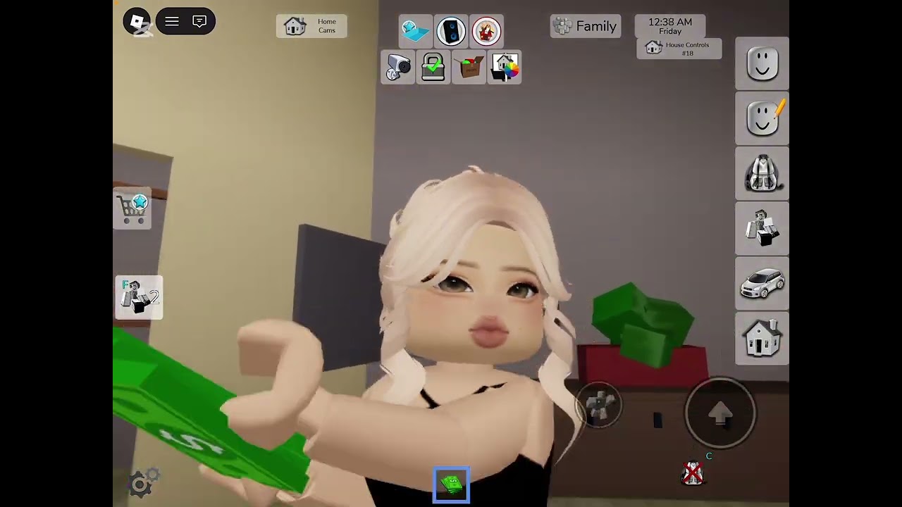 يلا نلعب مع بنات عمي روبلكس