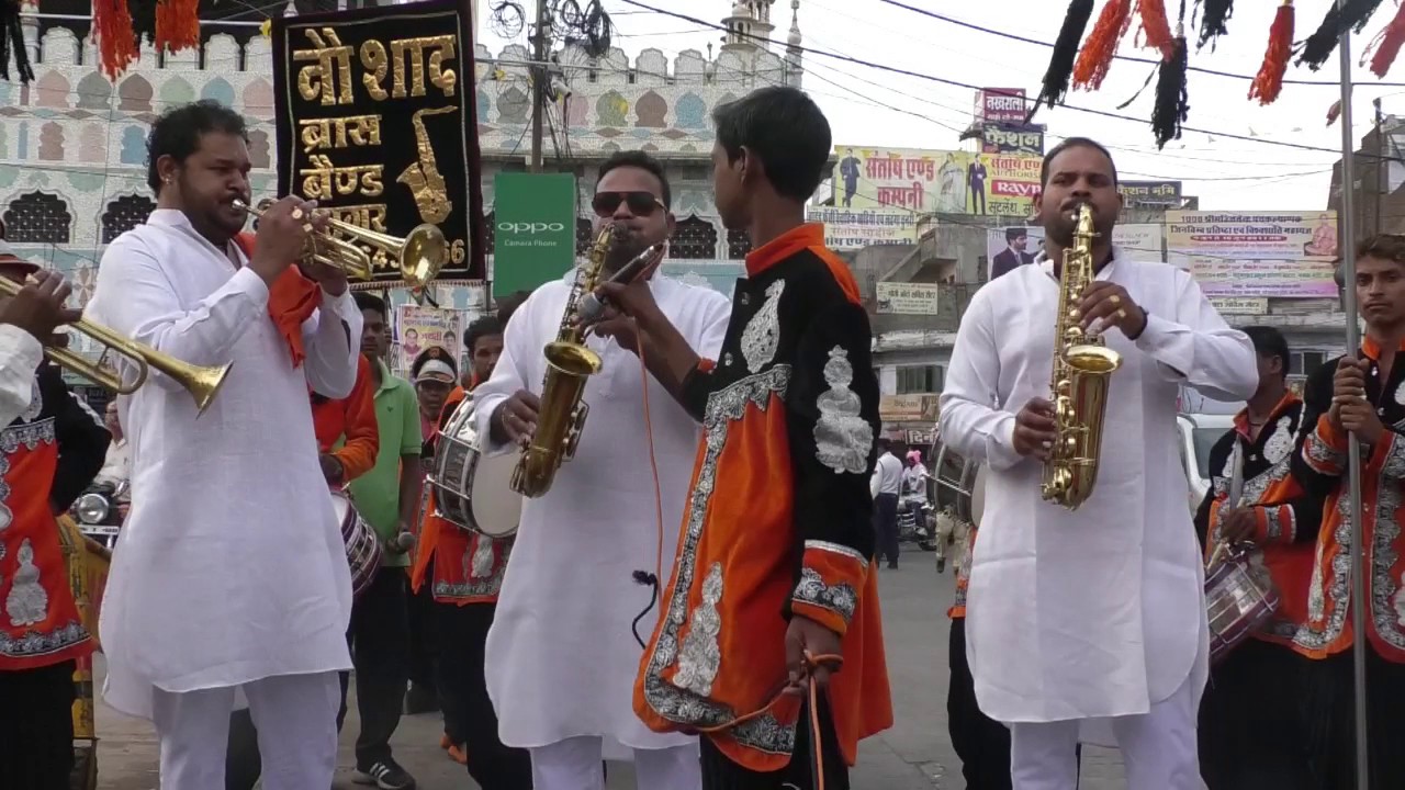 London thumakda tanu weds manu instrumental by Naushad band sagar (M.P)