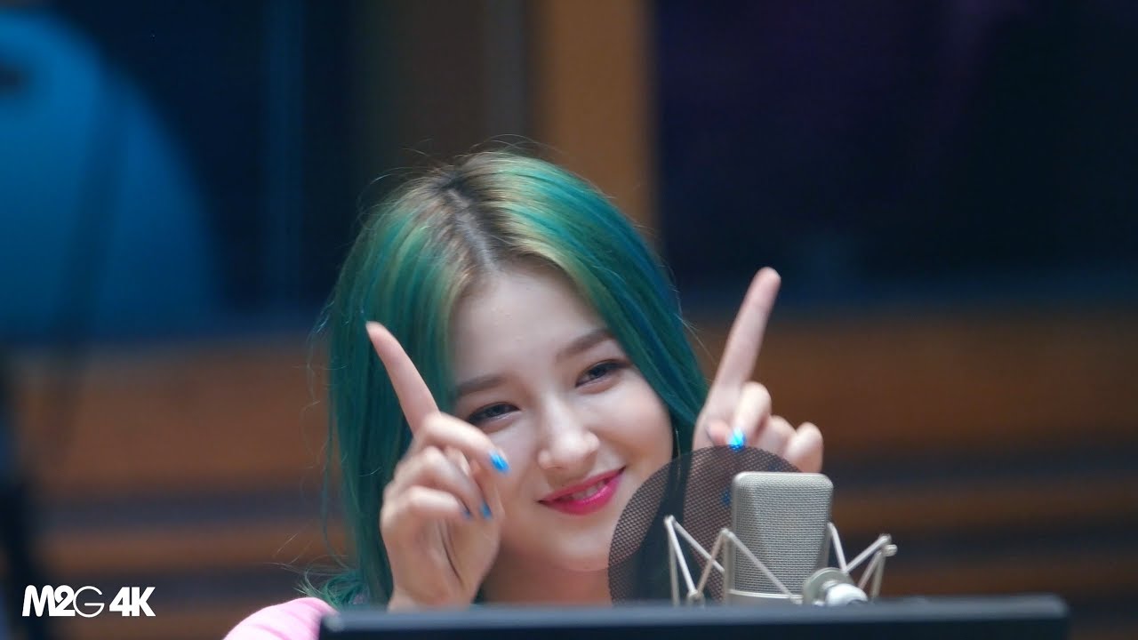 180703 모모랜드 낸시 ( Only one you 듣는 낸시 ) 별이 빛나는 밤에 4K