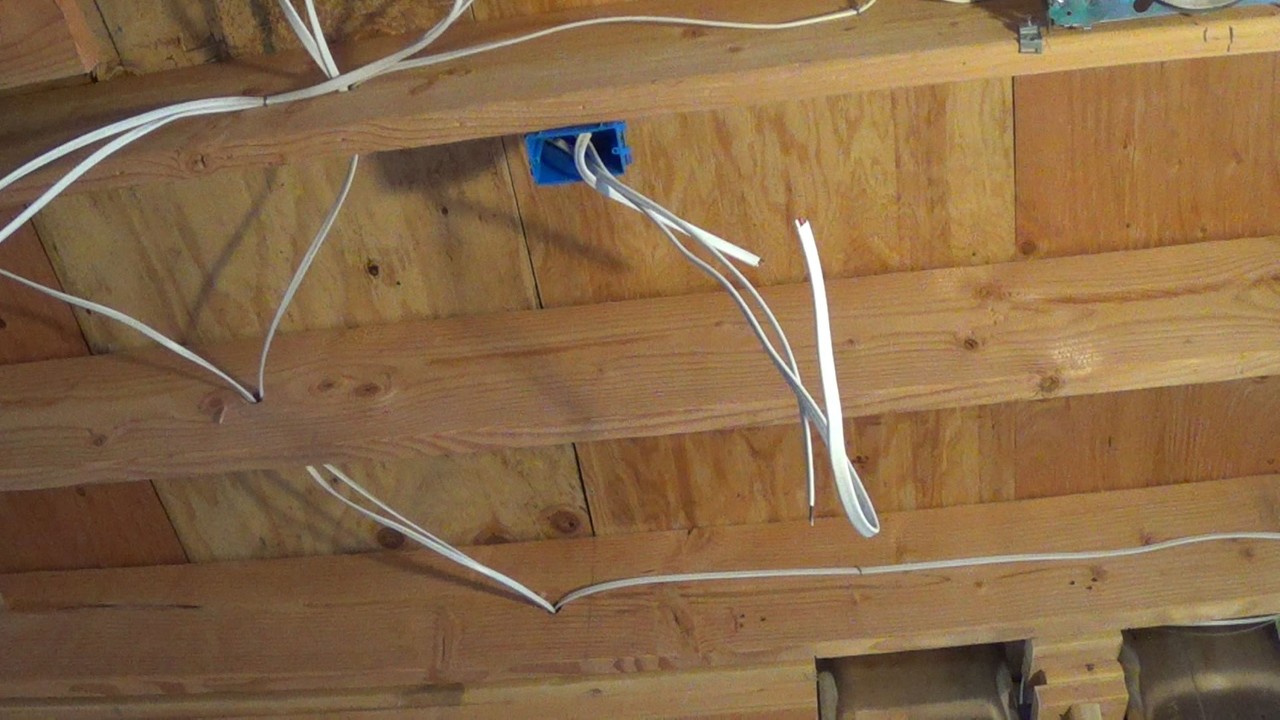 Step-by-step bedroom wiring according to the NEC 2020 code.