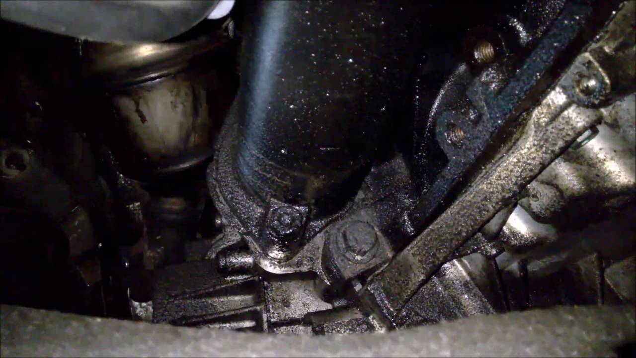 Снятие трансмиссии с автомобиля Passat TDI 2004-2005 годов выпуска, двигатель ZF 5HP-19 BHW B5.5 ...