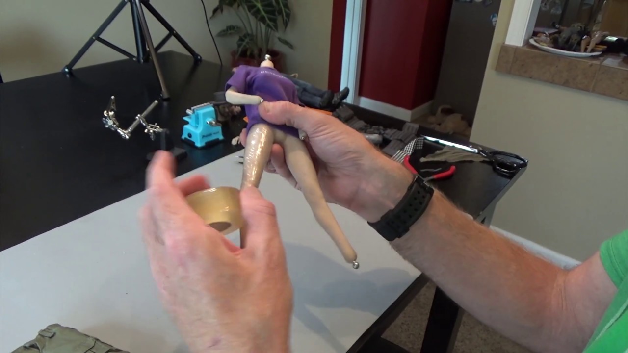 Tip of the Week -  How To Easily Put Pants on Sticky 1/6 Scale Action Figure Bodies
