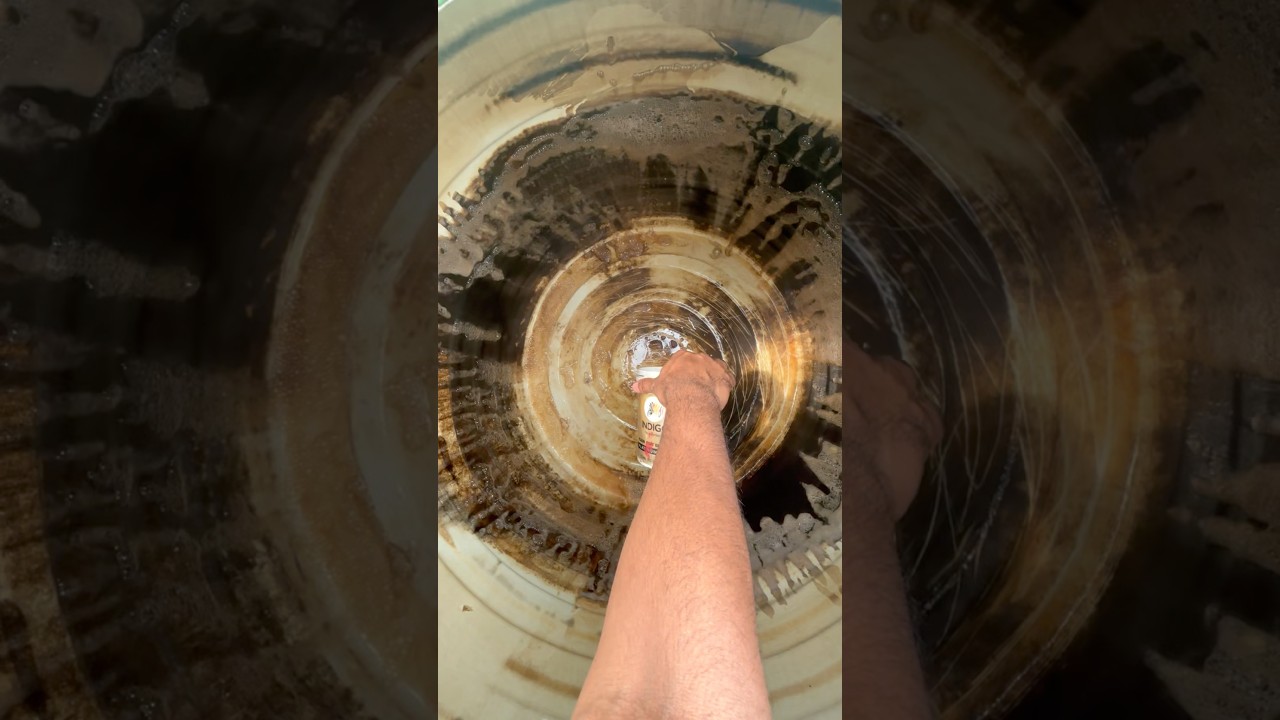 water tank cleaning chemical making process#Watertankcleaningchemical makingprocess#watertankclean
