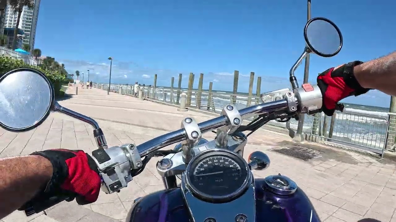 BIKETOBERFEST..2025 DAYTONA BEACH...😃👍🇺🇸 IT'S COMING..!!! QUICK RIDE AT THE EDGE OF THE BEACH..ENJOY