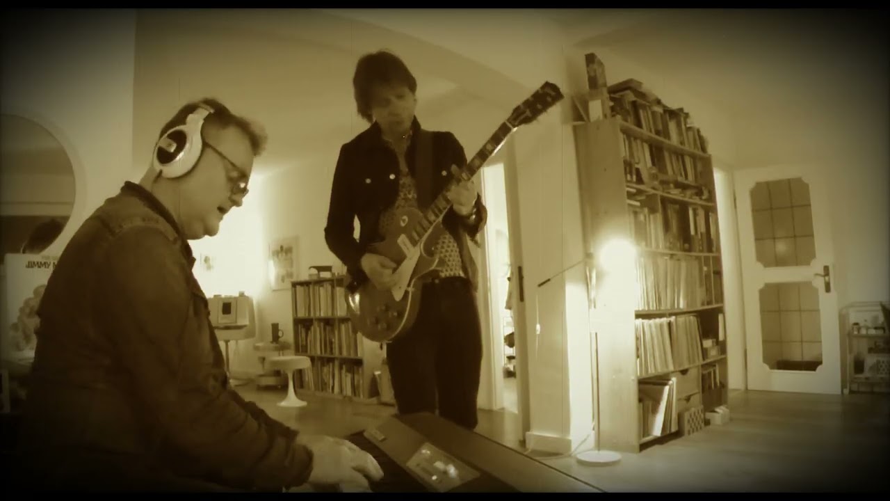 Hausmusik - Wolfgang Roggenkamp + Gregor Hilden in a impromptu Jam (Crumar + 1954 Gibson Les Paul