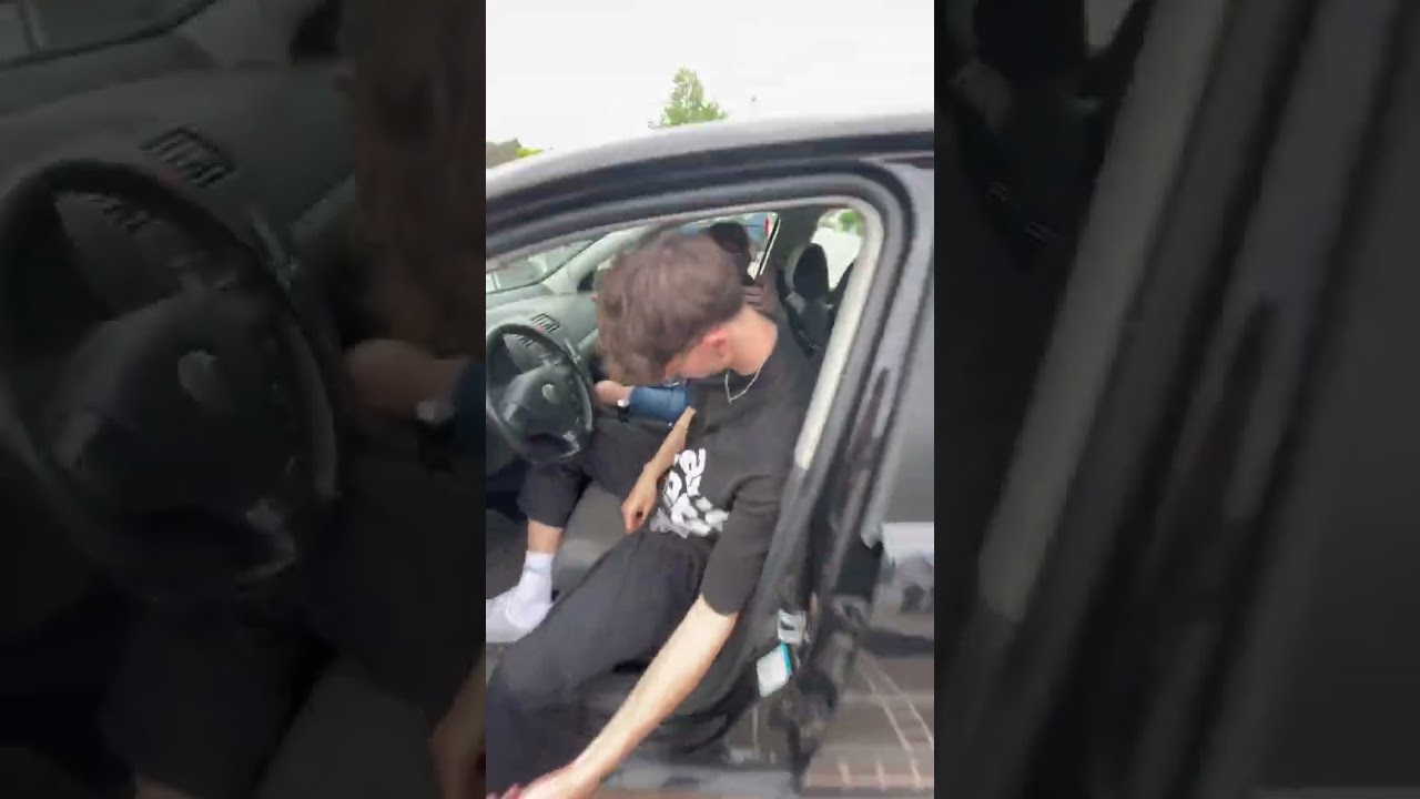 Bewusstlos im Auto gefunden🫣 Mach das hier➡️ #shorts
