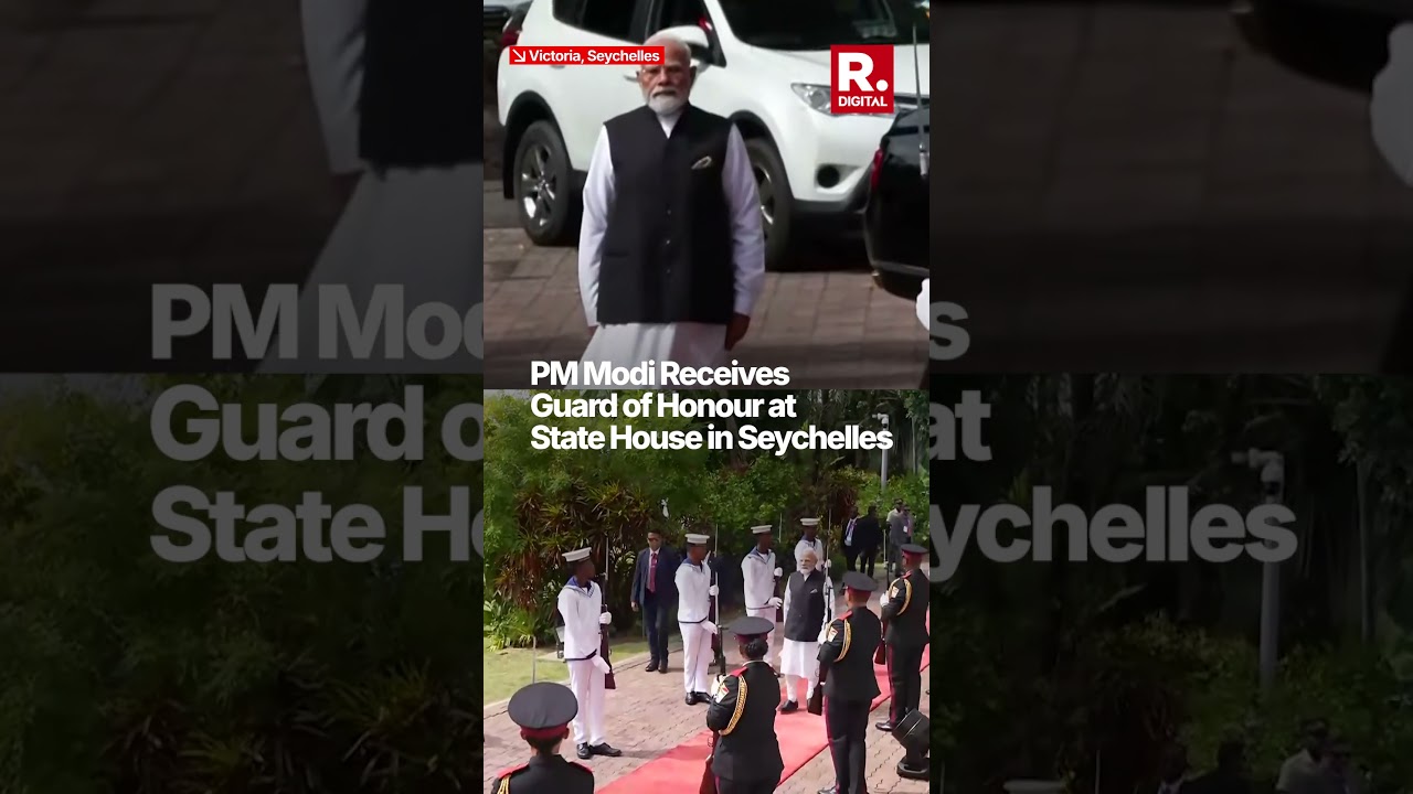 PM Modi Receives Guard of Honour at State House in Seychelles