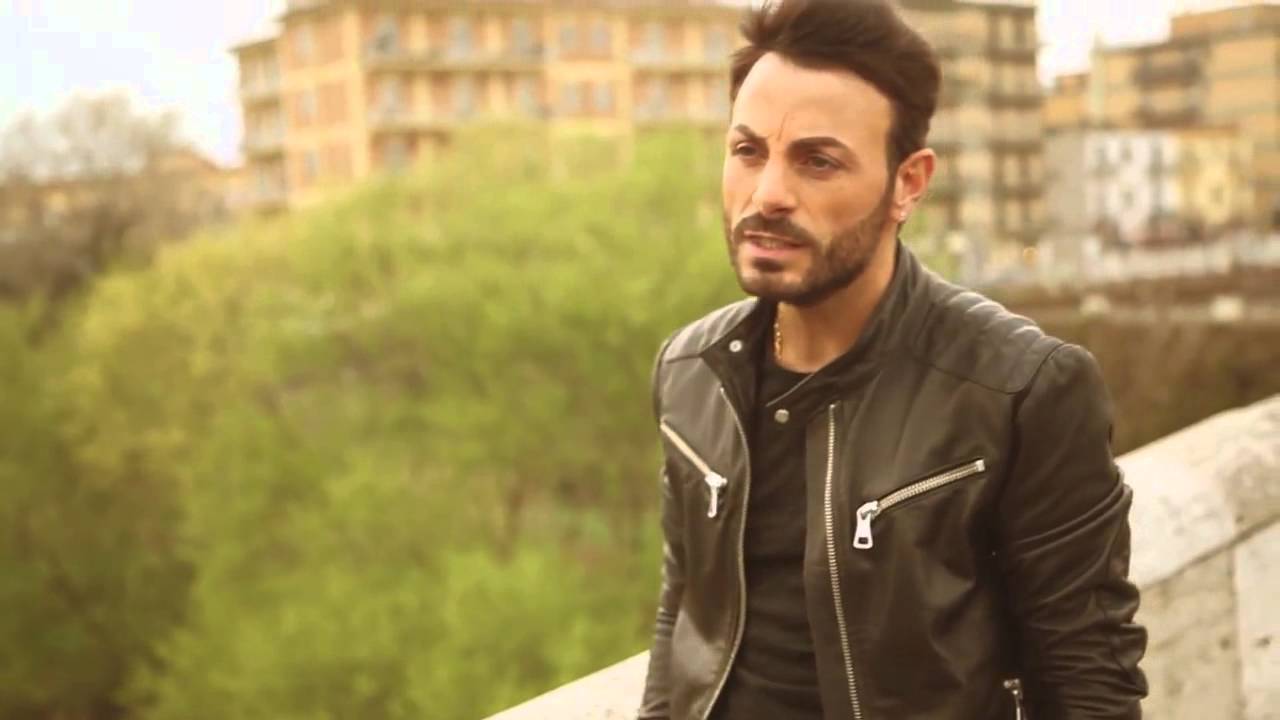 Carmine Di Tommaso - Fa ammore e se ne và (Video Ufficiale 2014)