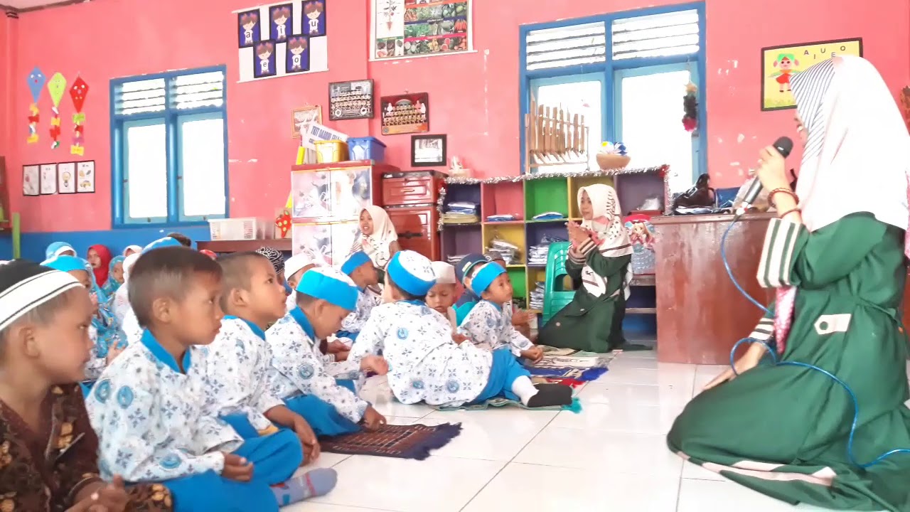 Anak TK Lagi Belajar Praktek Sholat, Wildan arkana