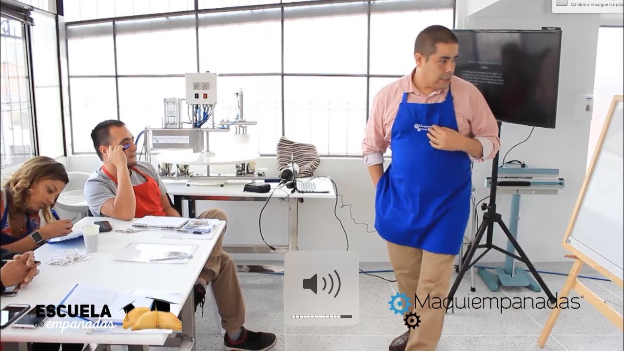 Primera Escuela para aprender a hacer empanadas.