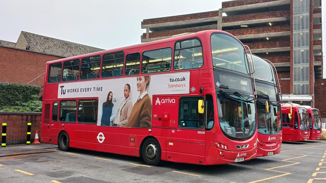 *LOUD VOITH* Arriva London VDL DB300/Wright Pulsar 2 LJ09SVE DW210 | Service 217