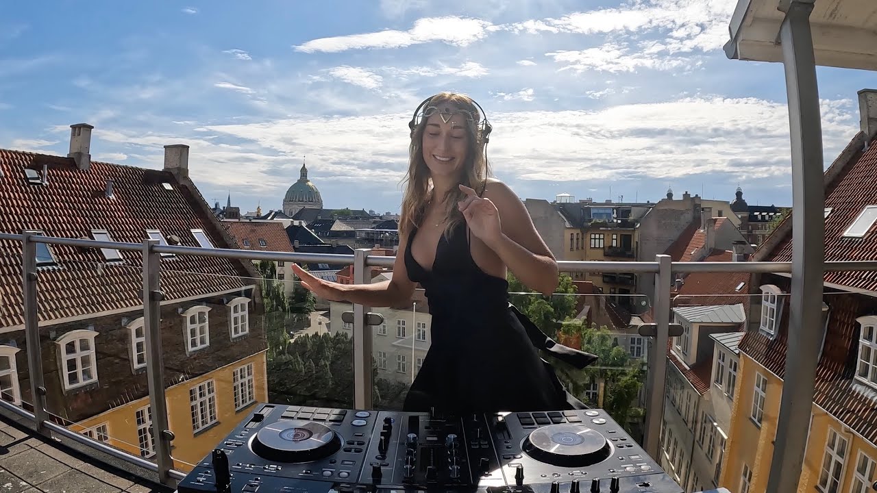 Best Deep House Mix I Melodic House I Daniella Bjarnhof Deep Above Copenhagen I Anjunadeep Mix