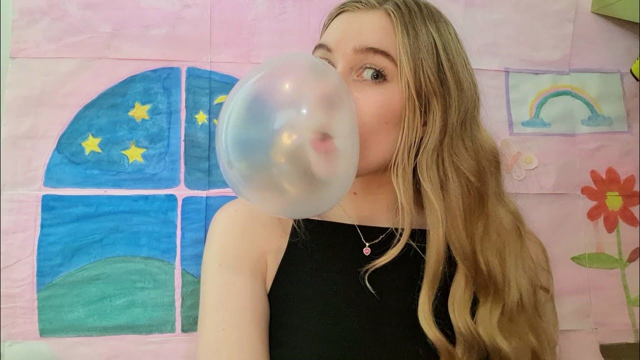 ASMR mouth souunds no talking chewing gum and blowing bubbles