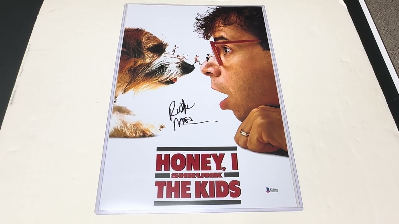 Rick Moranis 12 x 16 Autograph on Honey I shrunk the kids poster