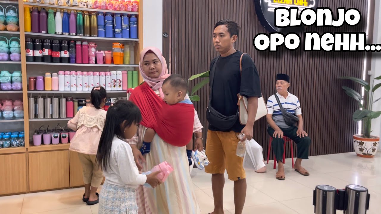 Emak Emak Belanja pekakas salembrot mbak iti mbak Nung | bajidot lampung