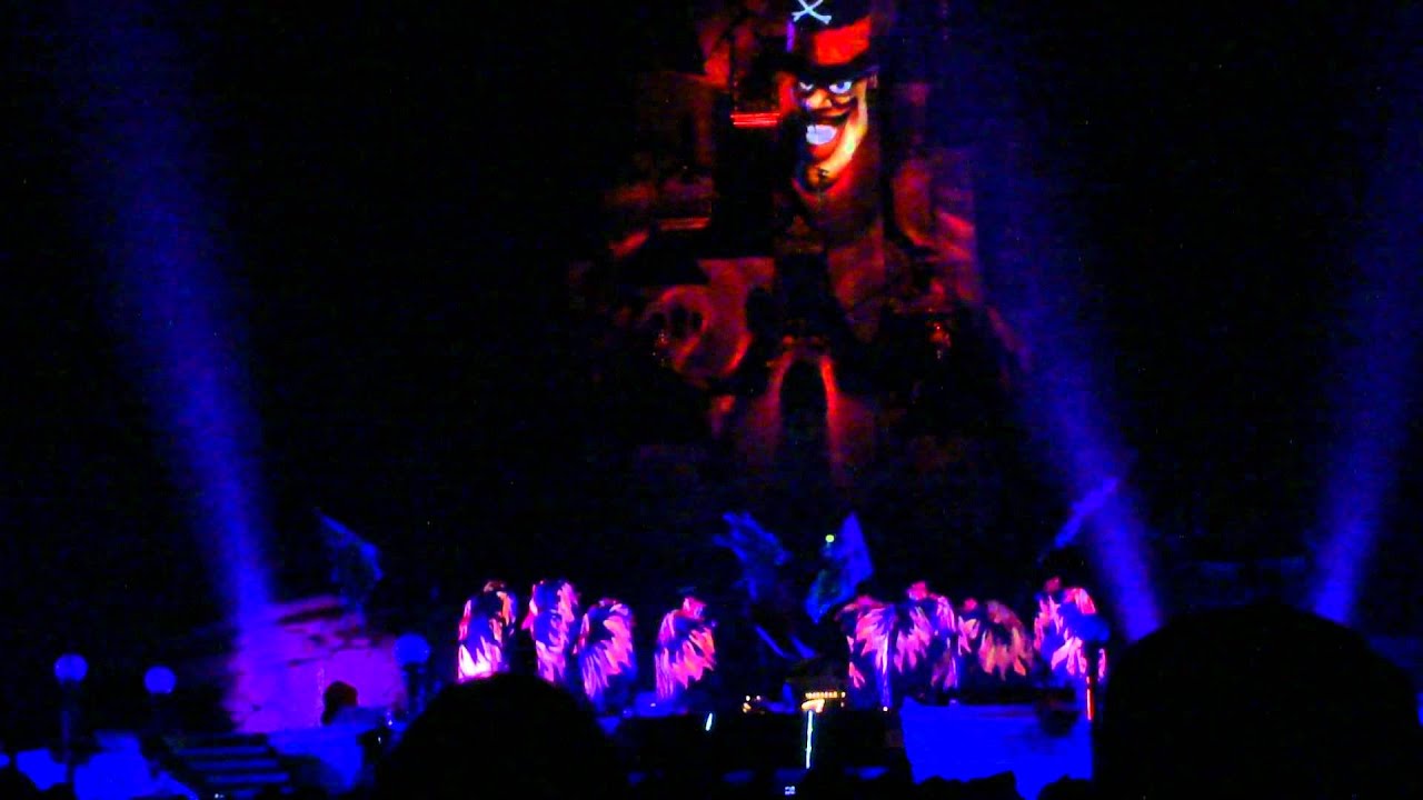 Mickey and His Magic Halloween Night / Mickey et sa Nuit Magique d'Halloween - Disneyland Paris 2011