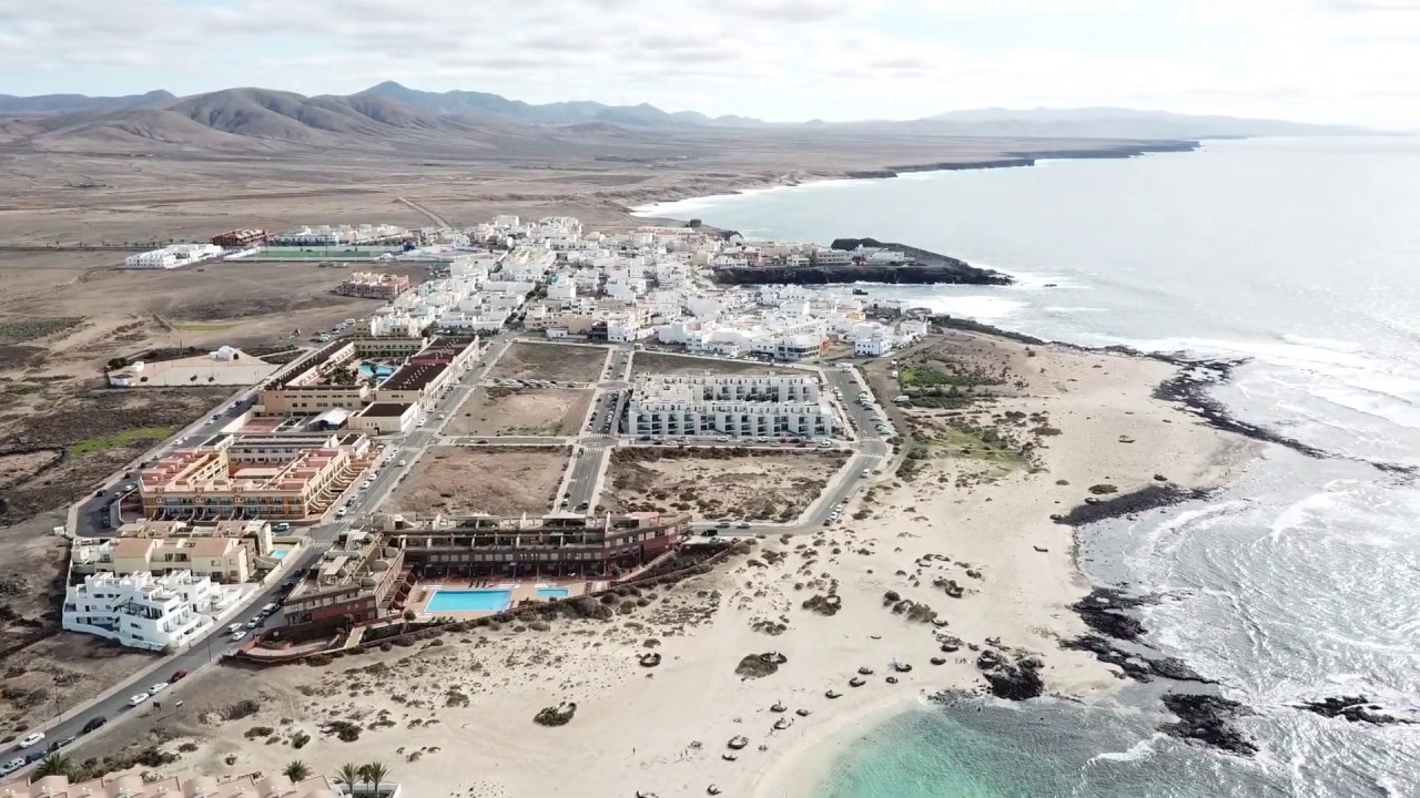 Playa de los lagos en el cotillo ( Fuerteventura )