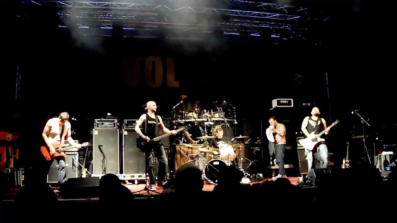V 8 Wankers live in Dresden im Alten Schlachthof
