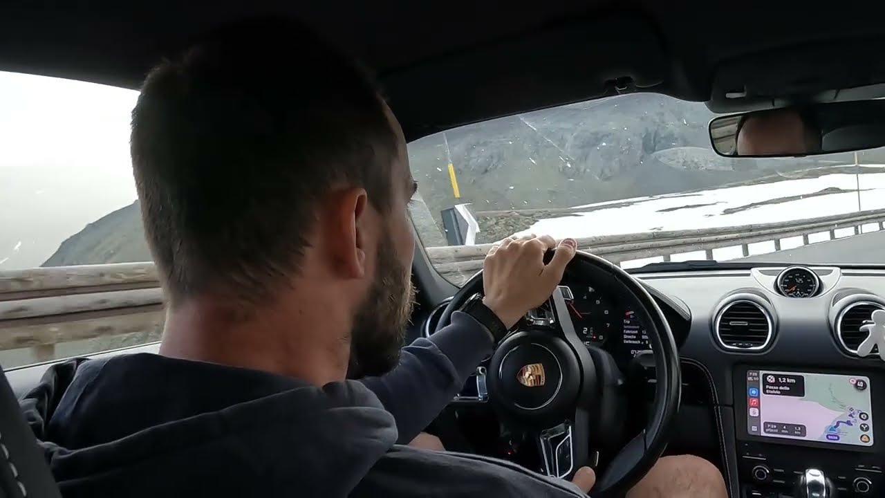 Porsche 718 Cayman T | Sunrise Onboard Drive from Bormio to Stelvio Pass 🌄