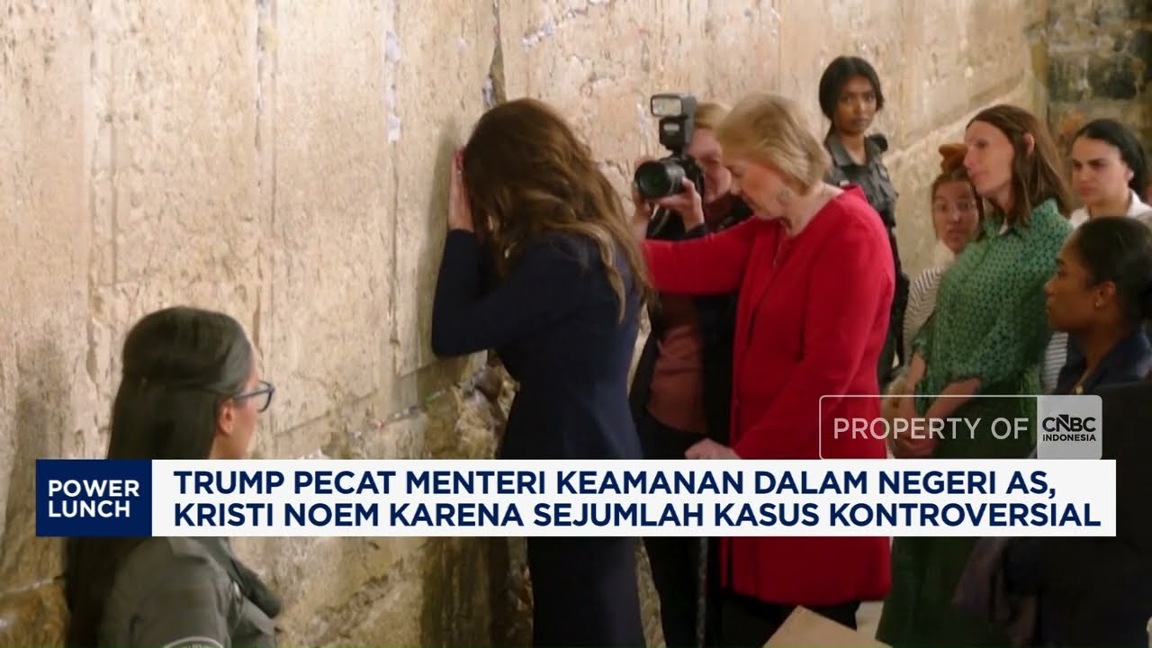 Trump Pecat Menteri Keamanan Dalam Negeri Kristi Noem